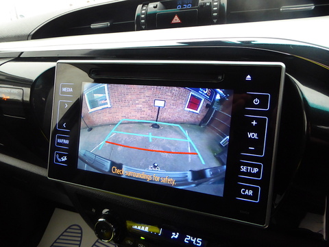 2.4 D-4D Invincible X Pickup Double Cab 4dr Diesel Manual 4WD Euro 6 (s/s) (TSS, 3.5t) (150 ps)