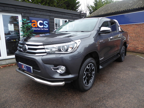 2.4 D-4D Invincible X Pickup Double Cab 4dr Diesel Manual 4WD Euro 6 (s/s) (TSS, 3.5t) (150 ps)