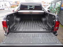 Toyota Hilux D-4D Invincible X 