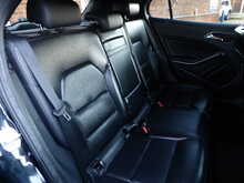 Mercedes-Benz GLA GLA220 CDI SE 