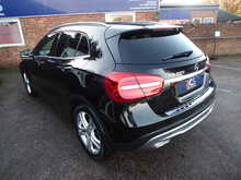 Mercedes-Benz GLA GLA220 CDI SE 