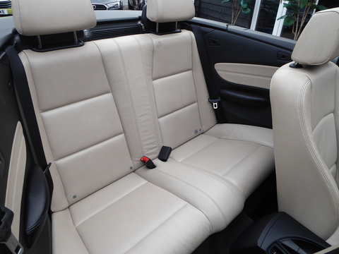 2.0 118d Sport Convertible 2dr Diesel Steptronic Euro 5 (143 ps)