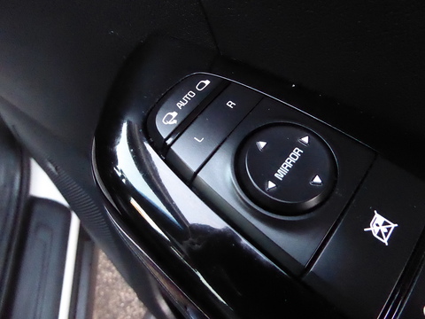 2.0 CRDi KX-3 SUV 5dr Diesel Manual AWD Euro 6 (134 bhp)