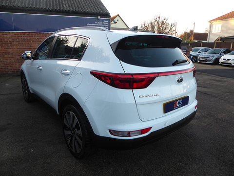 2.0 CRDi KX-3 SUV 5dr Diesel Manual AWD Euro 6 (134 bhp)