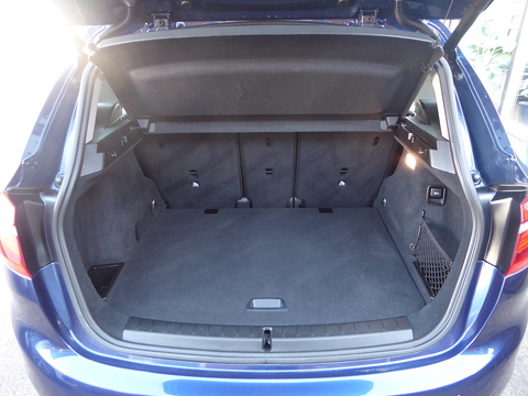 2.0 218d SE MPV 5dr Diesel Auto Euro 6 (s/s) (150 ps)