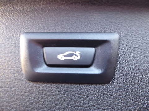 2.0 218d SE MPV 5dr Diesel Auto Euro 6 (s/s) (150 ps)