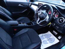 Mercedes-Benz GLA GLA220 CDI AMG Line 