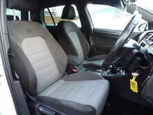 Volkswagen Golf TSI BlueMotion Tech R-Line 