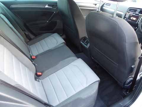 1.4 TSI BlueMotion Tech ACT R-Line Hatchback 5dr Petrol Manual Euro 6 (s/s) (150 ps)