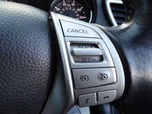 Nissan Qashqai DIG-T N-Connecta 