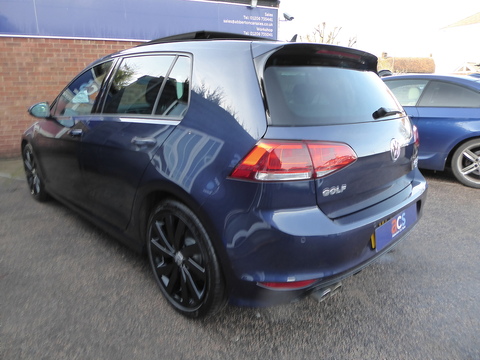 2.0 TDI BlueMotion Tech R-Line Edition Hatchback 5dr Diesel Manual Euro 6 (s/s) (150 ps)