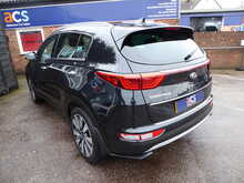 Kia Sportage CRDi 4 