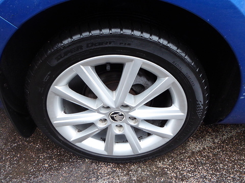 1.4 TSI Elegance Estate 5dr Petrol Manual Euro 5 (s/s) (140 ps)