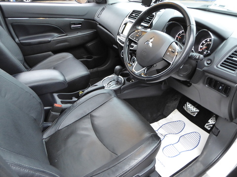 2.2 DI-D 4 SUV 5dr Diesel Auto 4WD Euro 6 (147 ps)