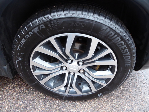 2.2 DI-D 4 SUV 5dr Diesel Auto 4WD Euro 6 (147 ps)