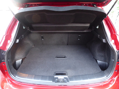 DIG-T Tekna SUV 1.2 Manual Petrol