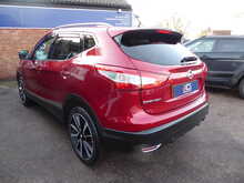 Nissan Qashqai DIG-T Tekna 