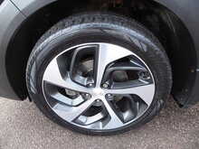 Hyundai TUCSON CRDi Premium SE 
