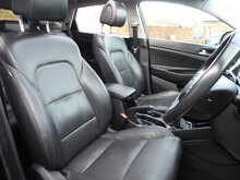 Hyundai TUCSON CRDi Premium SE 