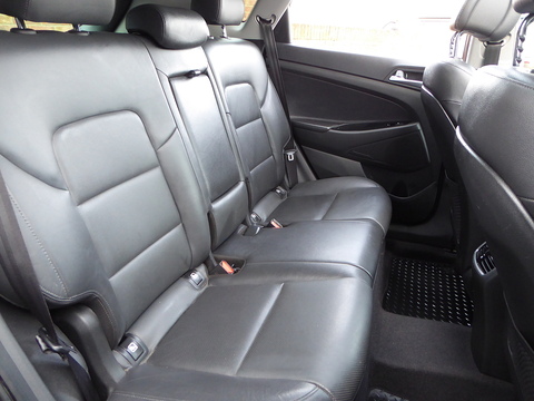 2.0 CRDi Premium SE SUV 5dr Diesel Manual 4WD Euro 6 (136 ps)