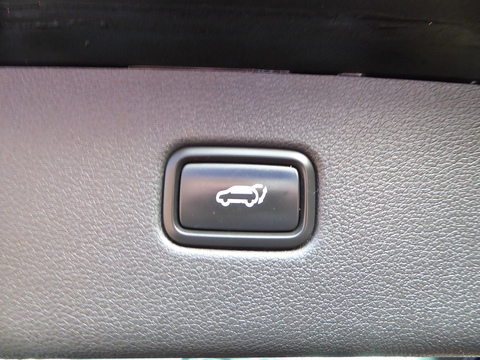 2.0 CRDi Premium SE SUV 5dr Diesel Manual 4WD Euro 6 (136 ps)