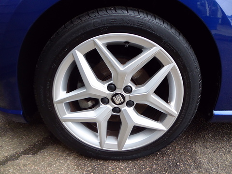 1.0 TSI FR Hatchback 5dr Petrol DSG Euro 6 (s/s) (110 ps)