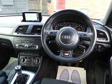 Audi Q3 TFSI CoD S line Edition 