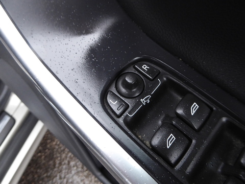 2.4 D5 SE Lux Nav SUV 5dr Diesel Manual AWD Euro 5 (s/s) (215 ps)