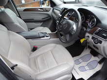 Mercedes-Benz M Class ML350 V6 BlueTEC SE 