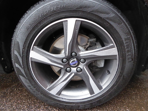 2.4 D5 R-Design Nav SUV 5dr Diesel Auto AWD Euro 6 (s/s) (220 ps)