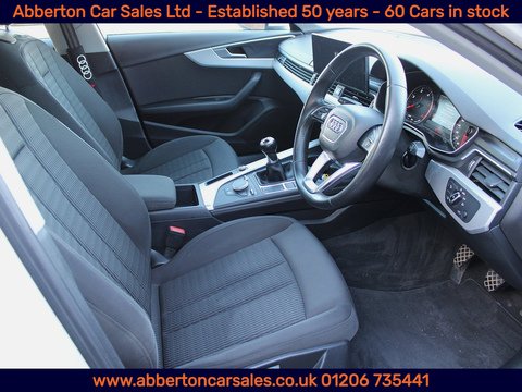 SE Saloon 2.0 Diesel Manual