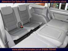 Volkswagen Touran TDI SE 