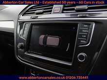 Volkswagen Tiguan TSI BlueMotion Tech SE Navigation 