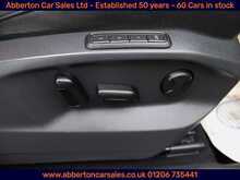 Volkswagen Tiguan TSI BlueMotion Tech SE Navigation 