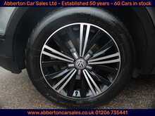 Volkswagen Tiguan TSI BlueMotion Tech SE Navigation 