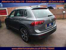 Volkswagen Tiguan TSI BlueMotion Tech SE Navigation 