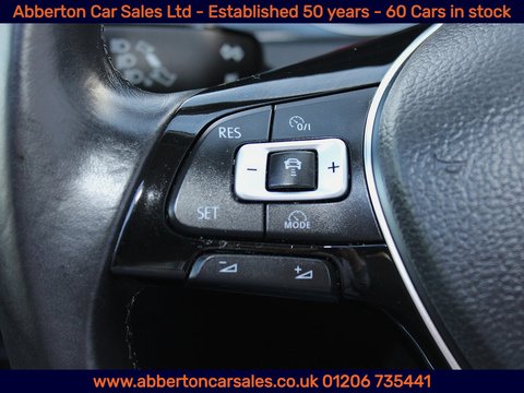 1.4 TSI BlueMotion Tech SE Nav Hatchback 5dr Petrol Manual Euro 6 (s/s) (125 ps)