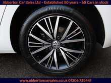 Volkswagen Golf TSI BlueMotion Tech SE Nav 