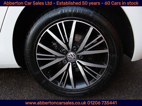 1.4 TSI BlueMotion Tech SE Nav Hatchback 5dr Petrol Manual Euro 6 (s/s) (125 ps)