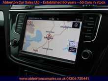 Volkswagen Tiguan TDI BlueMotion Tech SE Navigation 