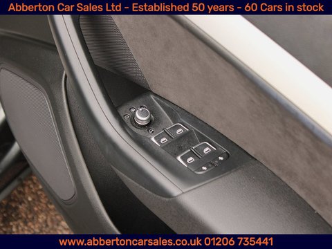 2.0 TDI S line Plus SUV 5dr Diesel S Tronic quattro Euro 5 (s/s) (177 ps)