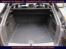 Audi A4 Avant TFSI Black Edition 