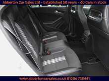 Mercedes-Benz A Class A220d WhiteArt 