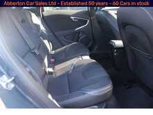 Volvo V40 D2 Momentum Nav Plus 