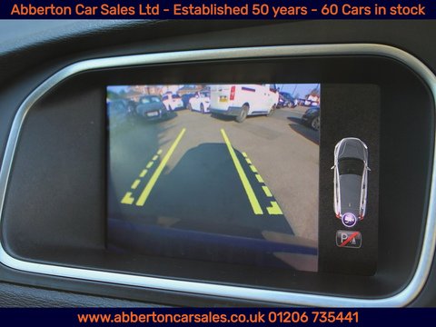 2.0 D2 Momentum Nav Plus Hatchback 5dr Diesel Manual Euro 6 (s/s) (120 ps)