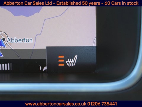 2.0 D2 Momentum Nav Plus Hatchback 5dr Diesel Manual Euro 6 (s/s) (120 ps)