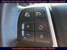 Volvo V40 D2 Momentum Nav Plus 