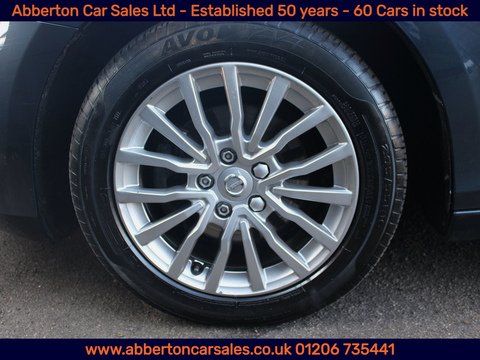 2.0 D2 Momentum Nav Plus Hatchback 5dr Diesel Manual Euro 6 (s/s) (120 ps)