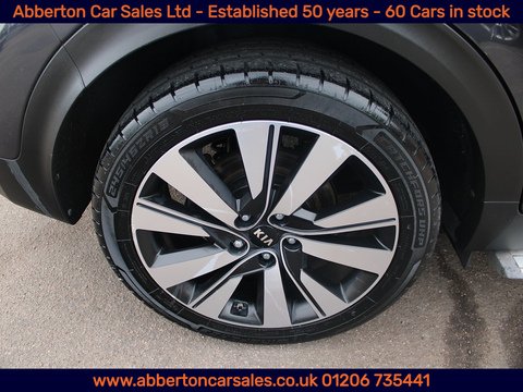 1.7 CRDi 4 SUV 5dr Diesel Manual Euro 6 (s/s) (114 bhp)