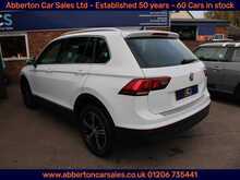 Volkswagen Tiguan TDI BlueMotion Tech SE Navigation 
